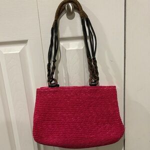 Elegant Pink Woven Handbag